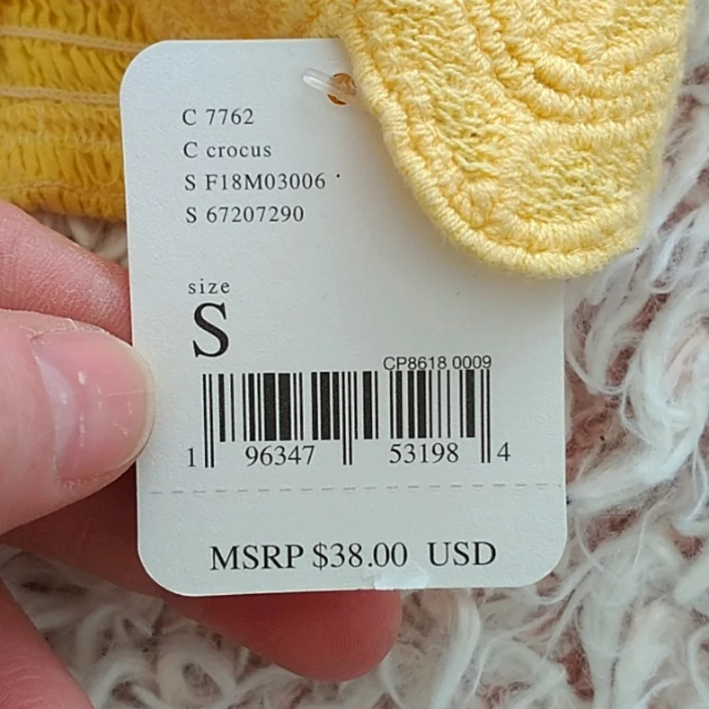 🌟NWT FP buttercup yellow lace eyelet bralette - Picture 3 of 8